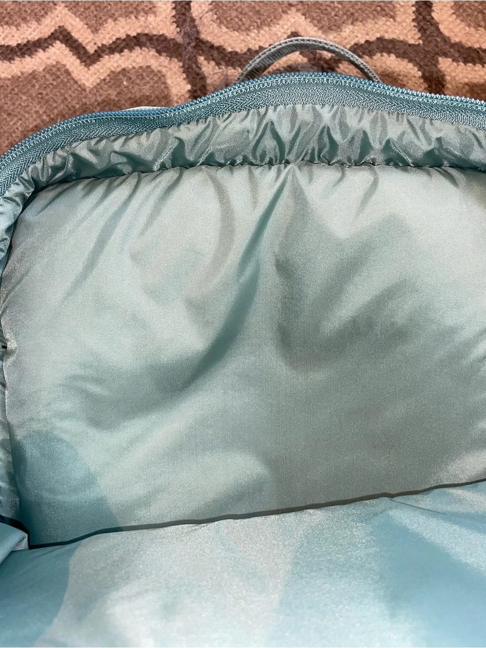 Light teal Fjallraven 15